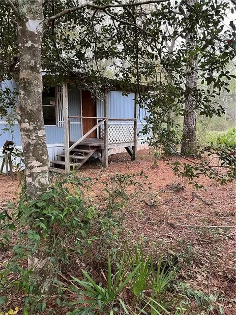 233 Marion Rd, Nahunta, GA 31553
