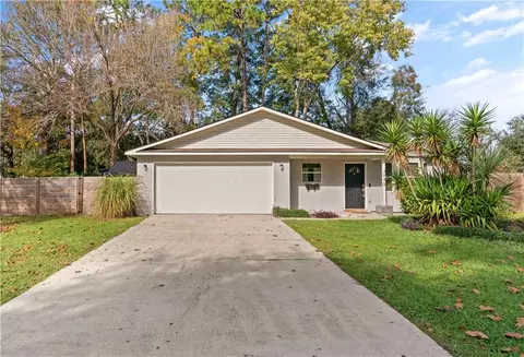 145 Royal Cir, Kingsland, GA 31548