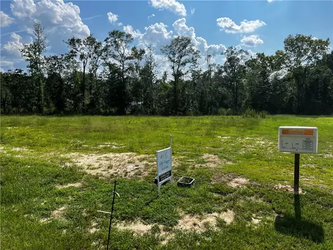 179 N Main St, Other, GA 30453