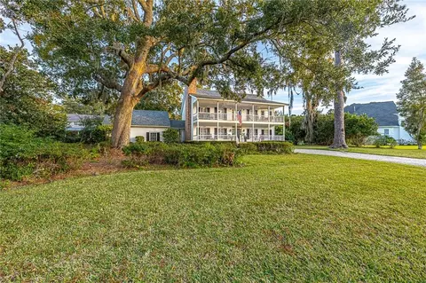 107 Meadowbrook, Saint Simons Island, GA 31522