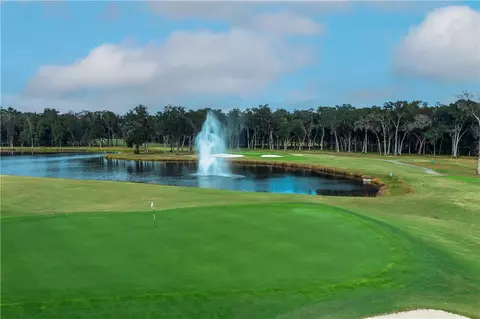 46 Woodland Court, Waverly, GA 31565