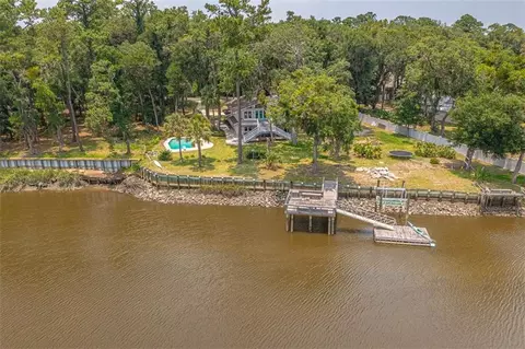 156 Hampton Point Dr, Saint Simons Island, GA 31522