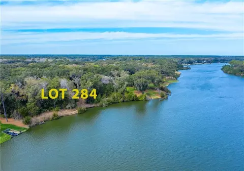 1281 Pikes Bluff Rd #284, Saint Simons Island, GA 31522