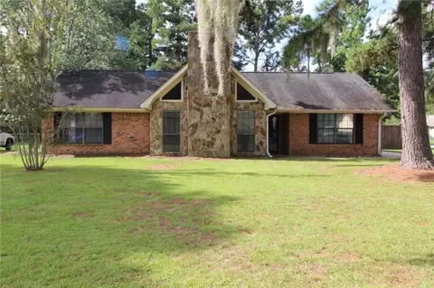 133 Deann Dr, Hinesville, GA 31313