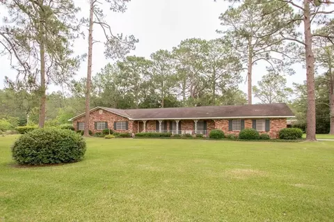 2669 Swamp Rd, Waycross, GA 31503