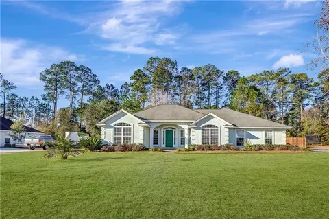 140 Eagle Crest Dr, Brunswick, GA 31525