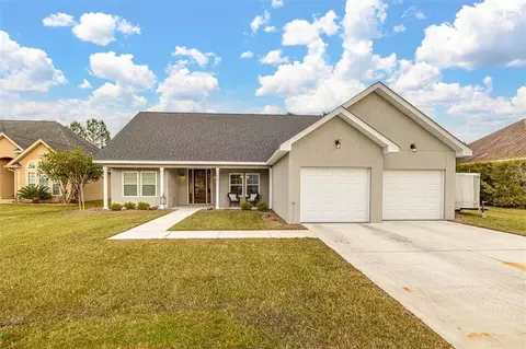 155 Wellington Pl, Brunswick, GA 31523