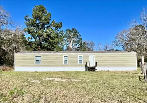 6459 Kenny Ln, Blackshear, GA 31516