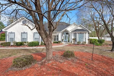 112 Crestview Cv, Brunswick, GA 31525