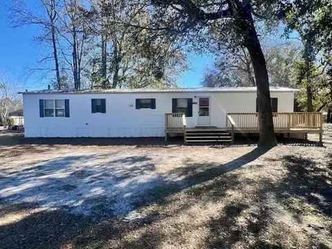 136 Juliette Cir, Brunswick, GA 31525