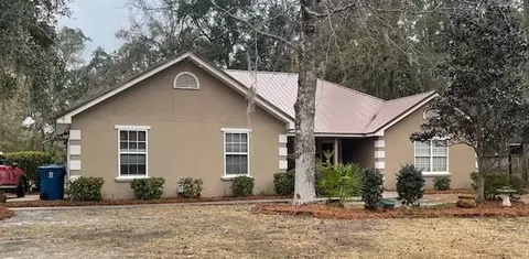 305 Brentwood Cir, Brunswick, GA 31523