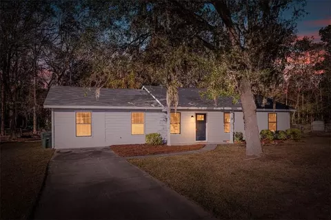 110 Wolf Bay Cir, Kingsland, GA 31548