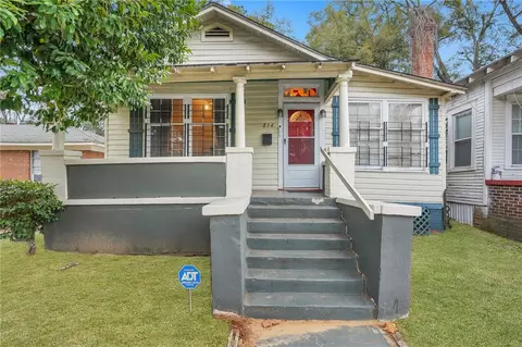 814 W 39th St, Savannah, GA 31415
