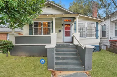 814 W 39th St, Savannah, GA 31415