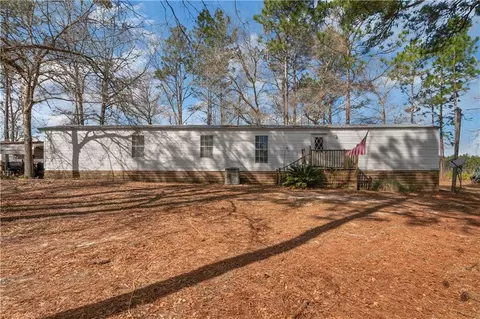 2334 Lake Lannell Rd, Odum, GA 31555