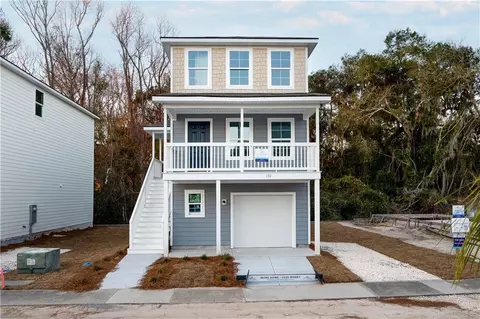 138 Mohr Club Dr, Darien, GA 31305