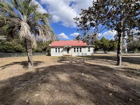 885 E Plum St, Jesup, GA 31546