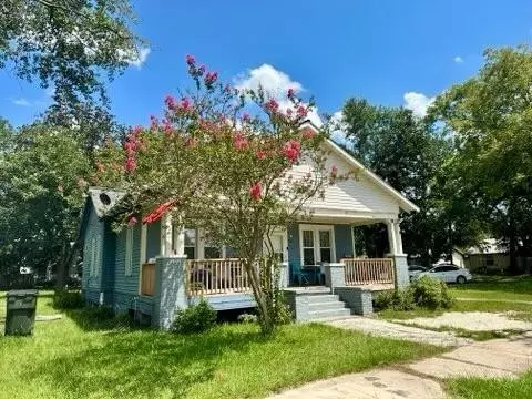 813 Brunel St, Waycross, GA 31501