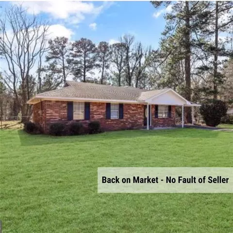700 N Main St, Odum, GA 31555