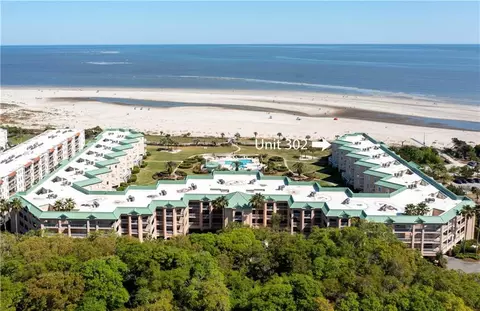 1400 Ocean Blvd #302, Saint Simons Island, GA 31522