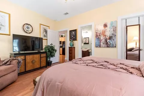 Bedroom - 1079 New Shellman Rd NE, Shellman Bluff, GA 31331 photo 3 of 7