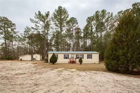 7101 Blue Lake Cir, Blackshear, GA 31516