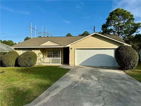 404 Mcqueen Cir, Saint Marys, GA 31558