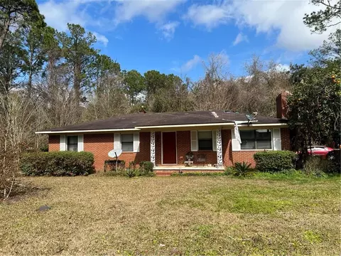 1548 Blythe Island Dr, Brunswick, GA 31523