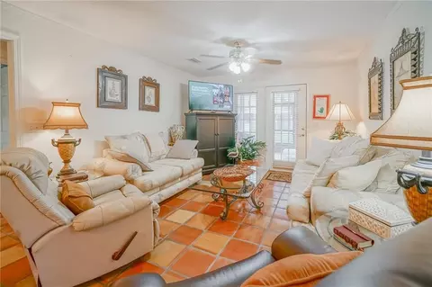 111 Lantana Ct, Brunswick, GA 31520