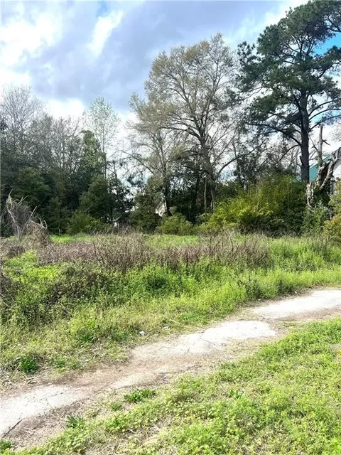 312 Lee Ave, Waycross, GA 31501