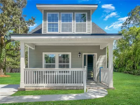 5211 Simpson St, Savannah, GA 31405