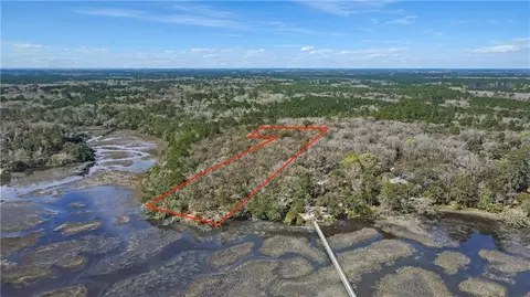 1510 Woodville Rd, Darien, GA 31305