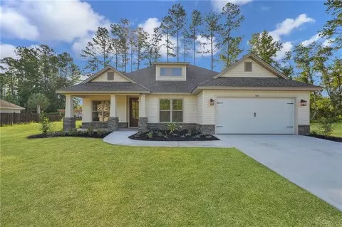 185 Sweetwater Blvd, Brunswick, GA 31525