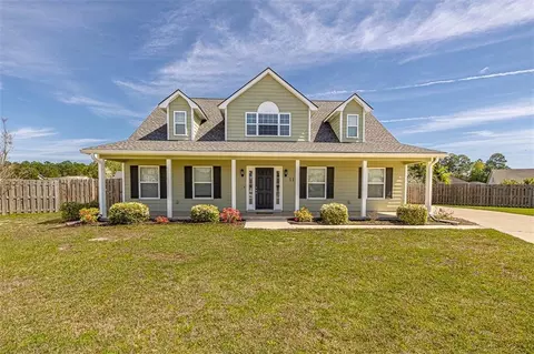 114 Bettingers Pl, Saint Marys, GA 31558