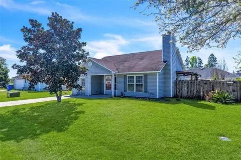 127 Sandalwood Dr, Brunswick, GA 31525