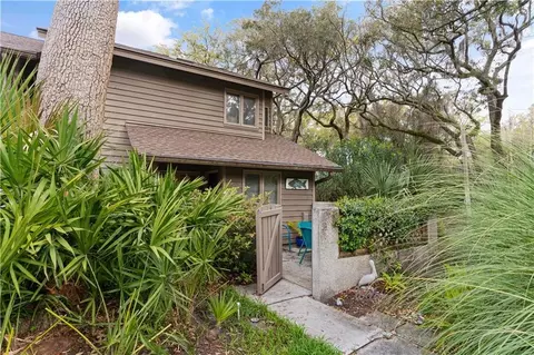 134 Barkentine Ct, Saint Simons Island, GA 31522