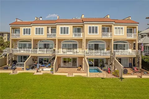 1028 Beachview Dr #3, Saint Simons Island, GA 31522