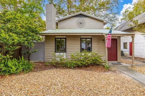 305 Palmetto St, Saint Simons Island, GA 31522