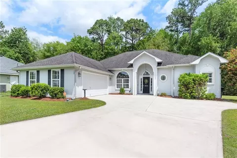 109 Camellia Ct, Kingsland, GA 31548