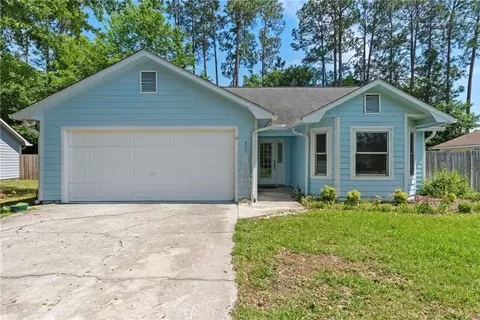 203 Azalea Ct, Kingsland, GA 31548