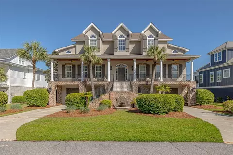 115 Southpoint Dr, Saint Simons Island, GA 31522