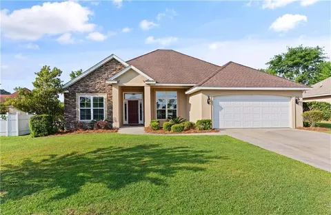 15 Patriot Ct, Brunswick, GA 31525