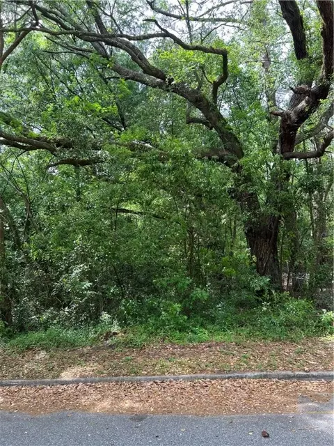 903 E First St, Darien, GA 31305 photo 1