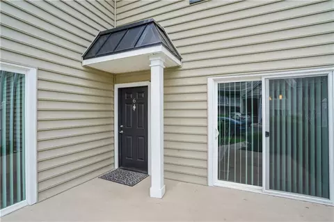 850 Mallery St #F6, Saint Simons Island, GA 31522