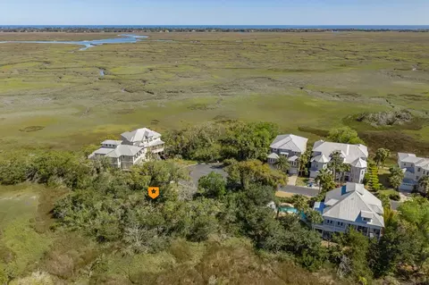 177 Sunrise Dr, Saint Simons Island, GA 31522