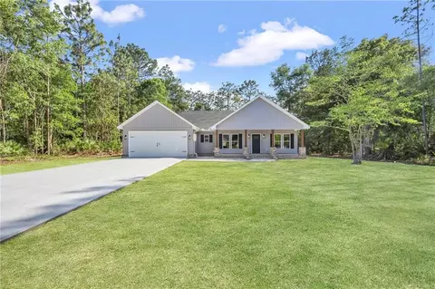 810 Littlefield St, Jesup, GA 31546