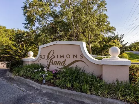 1400 Ocean Blvd #310, Saint Simons Island, GA 31522