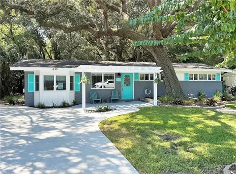 850 N Beachview Dr, Jekyll Island, GA 31527