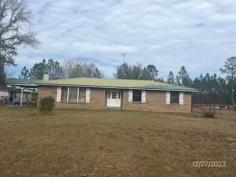 292 Horseshoe Loop, Saint George, GA 31562