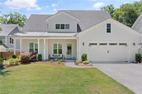 1012 Silver Oaks Ln, Saint Simons Island, GA 31522